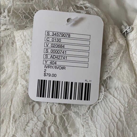 Dress - Picture 3 of 3